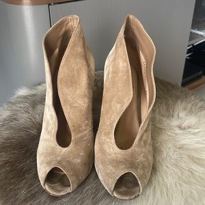 Gianvito Rossi Vamp 39